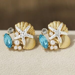 - 🐚SilverTone Nautical Starfish Seashell Gemstone Cluster Post back Earrin…